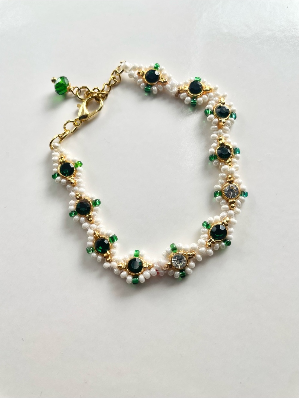 Handmade Indian Bracelet Green Rhinestone Seed Bead Beaded Gold Tone